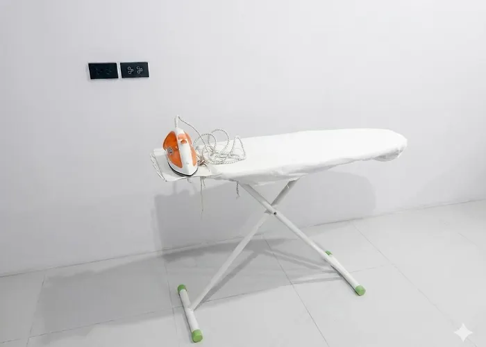 House 300m Mrt 1 Car Park Price 度假居 *