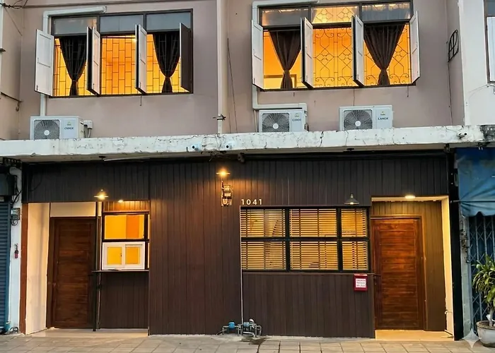 度假居 House 300m Mrt 1 Car Park Price *